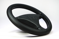 Оплетка для руля черная перфорация (M) 37-39cm (701)